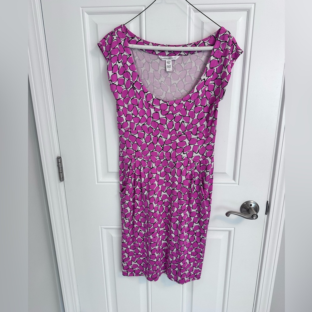 Diane Von Furstenberg silk dress pink